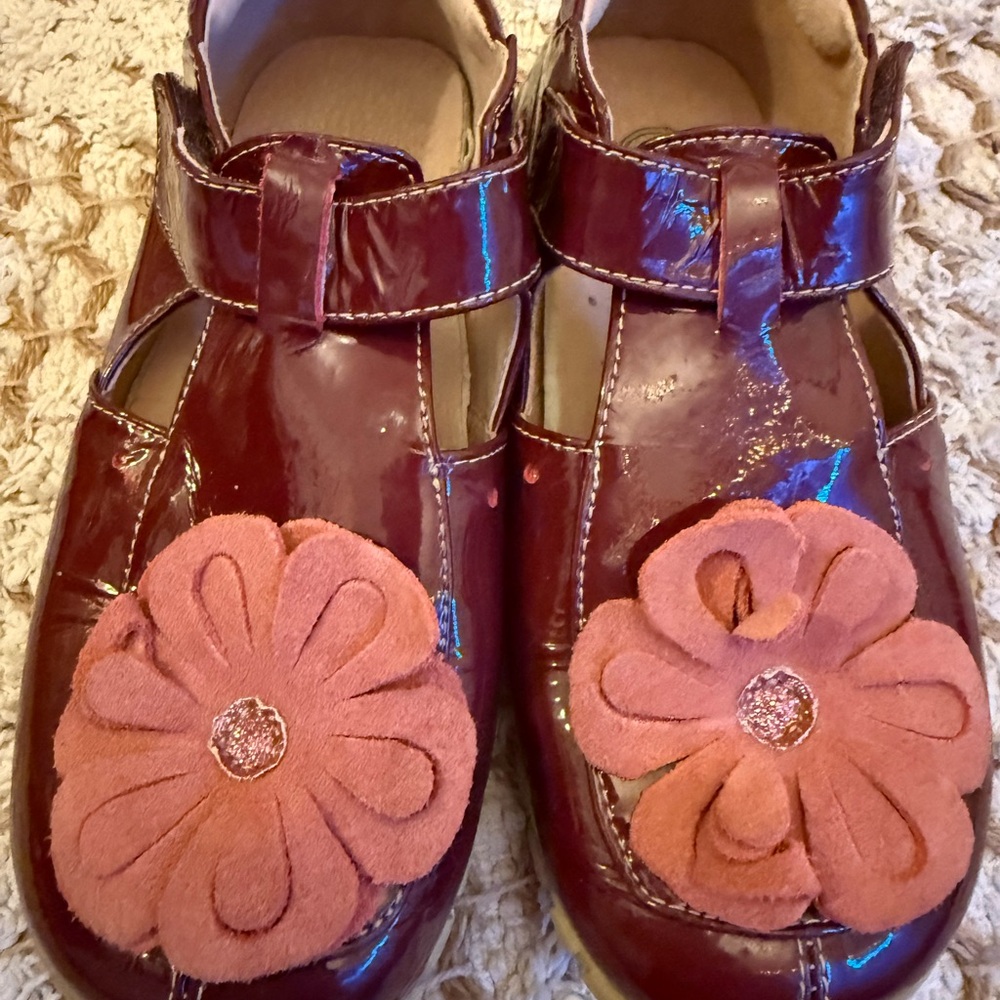 Livie & Luca maroon pink Dress Shoes with Floral Accents‎ petals blooms